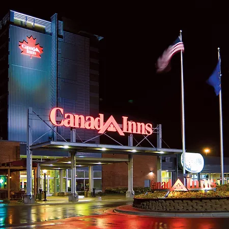 Canad Inns Destination Center Grand Forks-3
