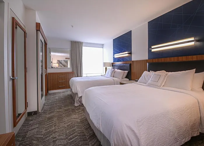 3 star hotel: Springhill Suites By Marriott Grand Forks